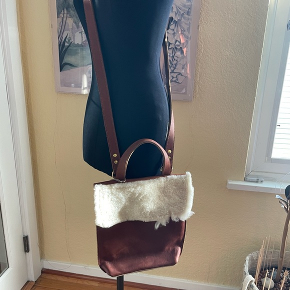 Genuine Leather Brown Crossbody Satchel Bag with Shearling Fur Trim - Picture 2 of 10